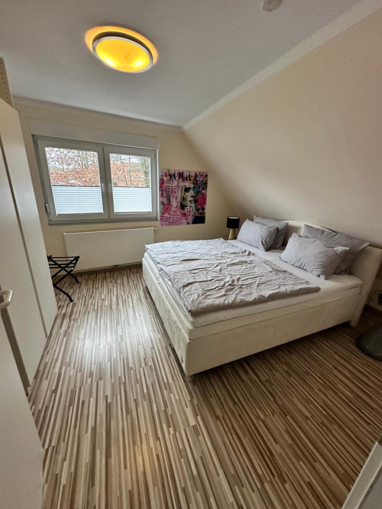 Zwei Ferienwohnungen Anker Max 5 Personen & Leuchtturm Max 4 Personen, Direkt In Steinhude Scheunenviertel, Balkon, Wlan , Privater Parkplatz, Wallbox 外观 照片